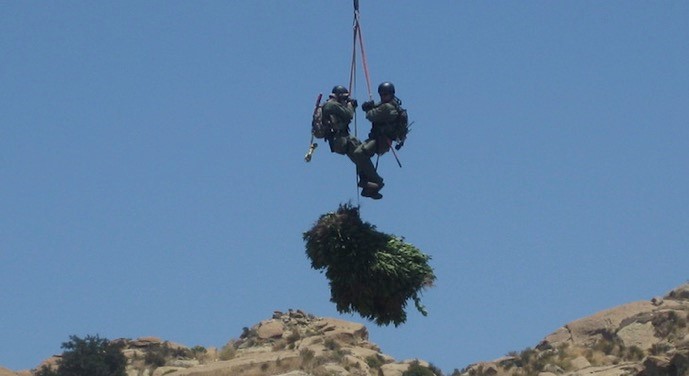 2020 11 Image16 CA Sheriffs heli help